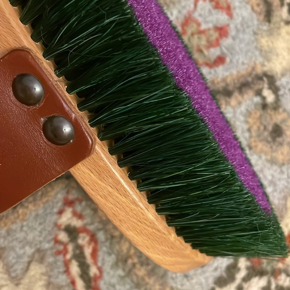 For Jen & Malibu Barbie ~ Finely Crafted Soft Curry Brush~RARE HTF~Reserved NFS - Picture 7 of 14